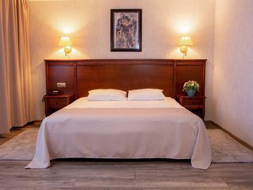 "Калуга"  (или аналогичные) 3*