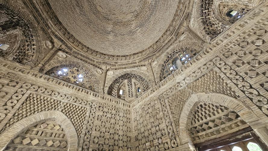 Встречаем Рождество у огней Каспия