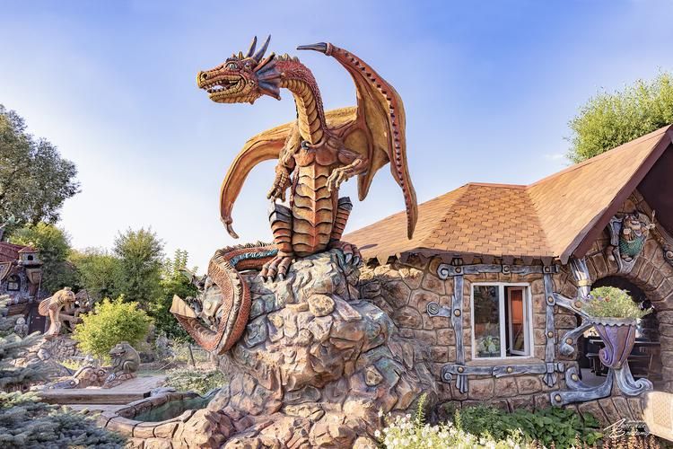 Выходные, как в старом романе: с архивами и соловьями