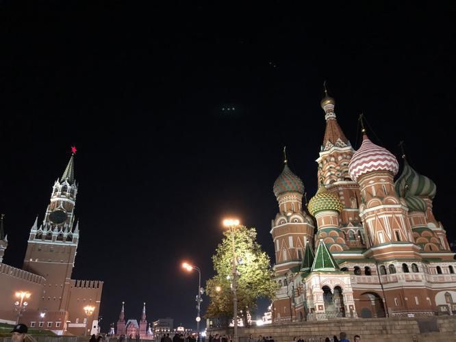 Поезд| Душа Москвы: истории и улицы из Нижнего Новгорода