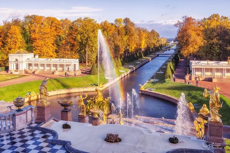 Петербургские шедевры и псковские легенды