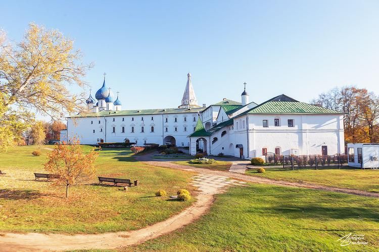 Льняная палитра в Плесе