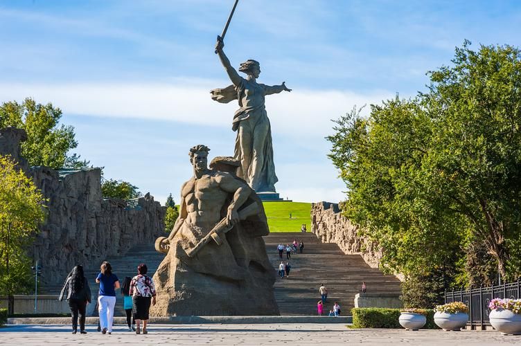 Автобус| Сарай-Бату и озеро Баскунчак: в гости к природным и культурным чудесам