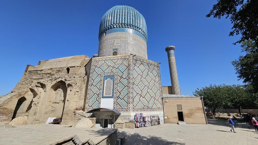 Под звёздами Шёлкового пути