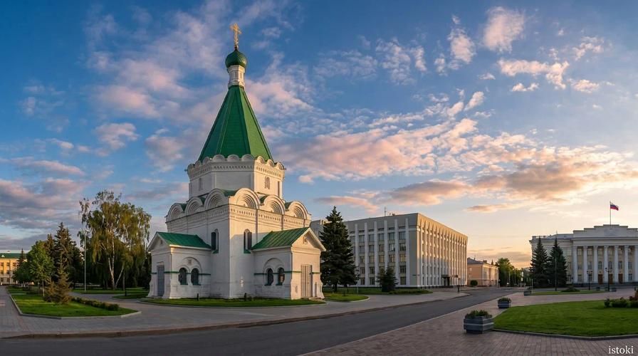 Вдоль Волги: от городских панорам до сказочных палат