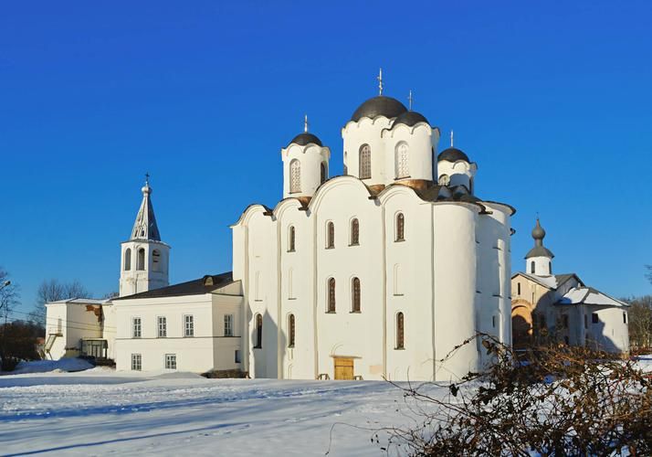 Автобус| Новогодние традиции Великого Новгорода и Старой Руссы