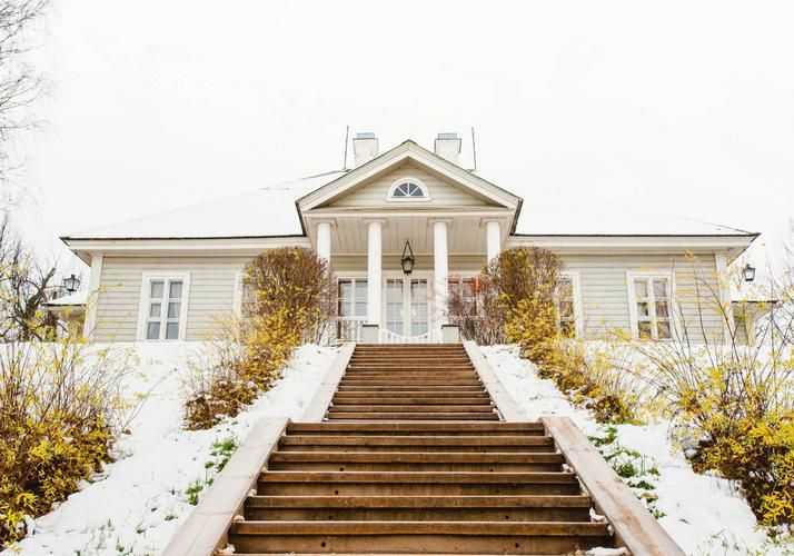 Автобус| Новгород и Псков: путь сквозь века