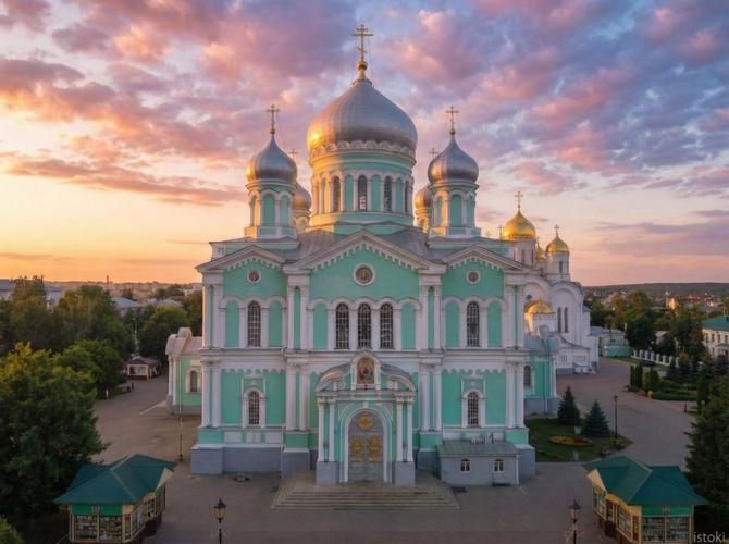 Город над Волгой: легенды Нижнего и святыни Дивеева