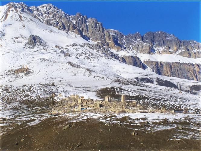 Два мира — одна дорога: Осетия и Чечня