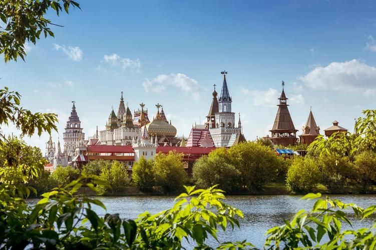 По Москве с интересом: день за днём