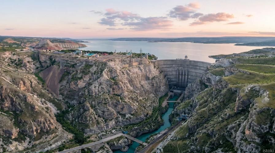 Авиа| Кавказ: встреча с величием гор из Екатеринбурга