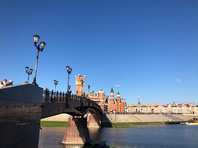 Автобус| Мозаика культур: столицы и народы